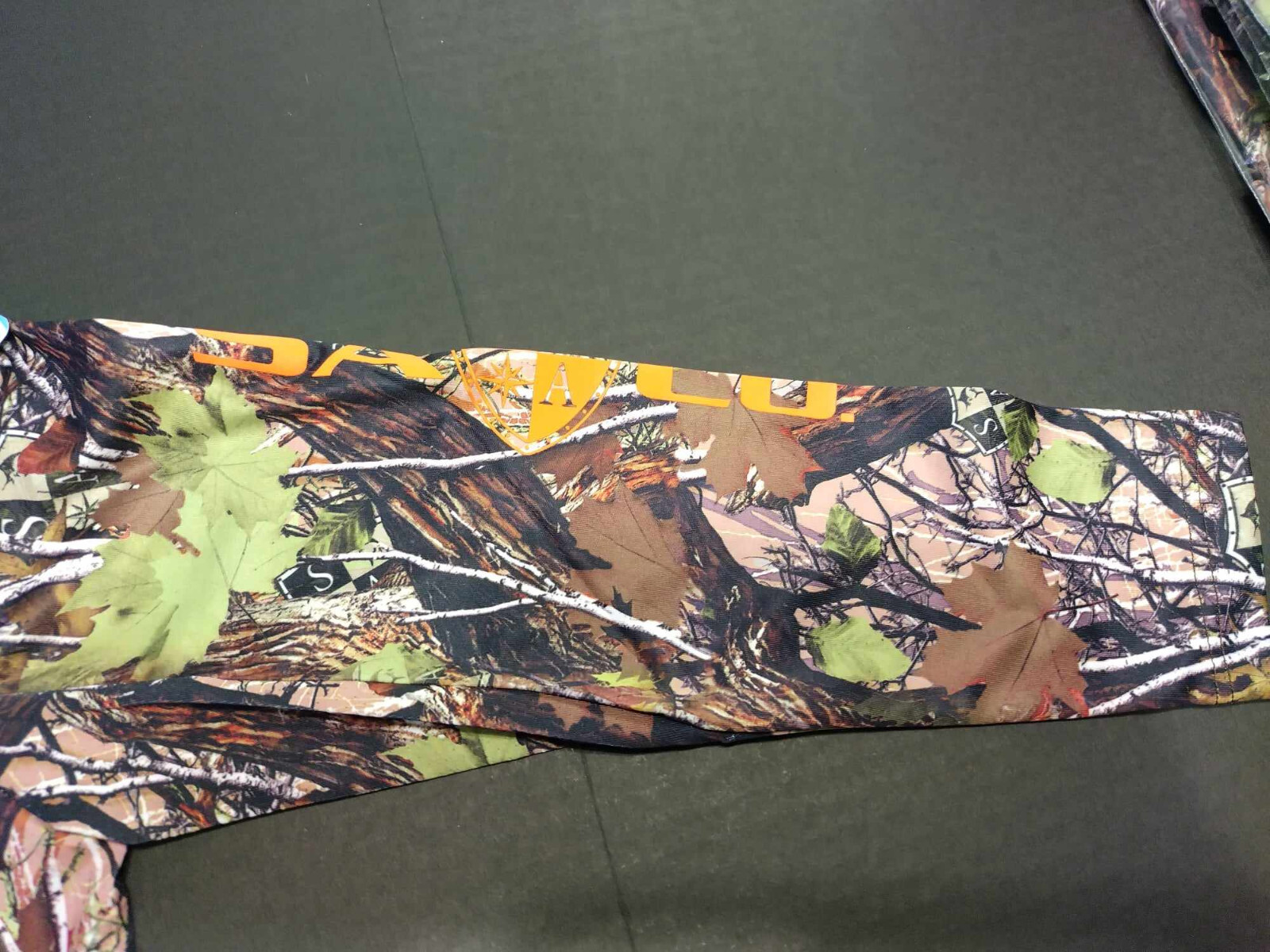 Forest Camouflage Kids Performance Long Sleeve Shirt Dregs Size 2T New