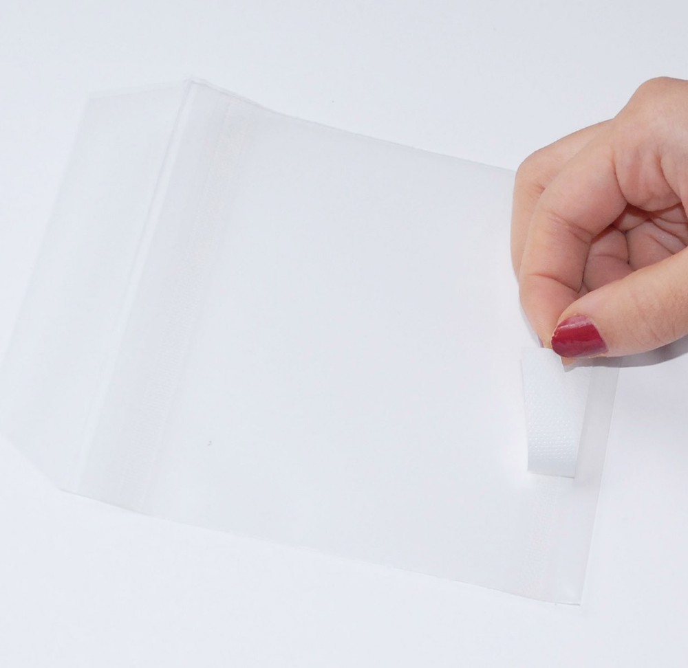 500 pcs CD DVD Sleeve Adhesive Backing Plastic Envelope 13x13 cm Clear