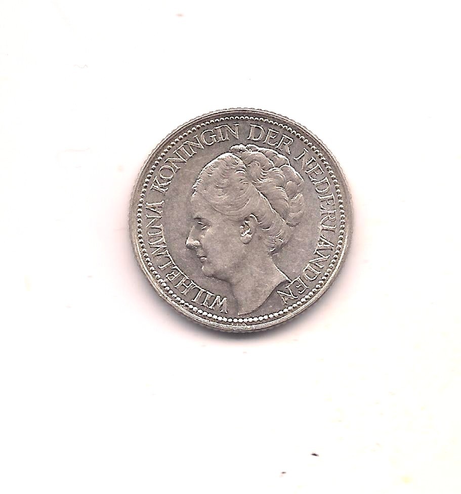 1941 Netherlands Silver Twenty-five Cents---Mint Luster!!