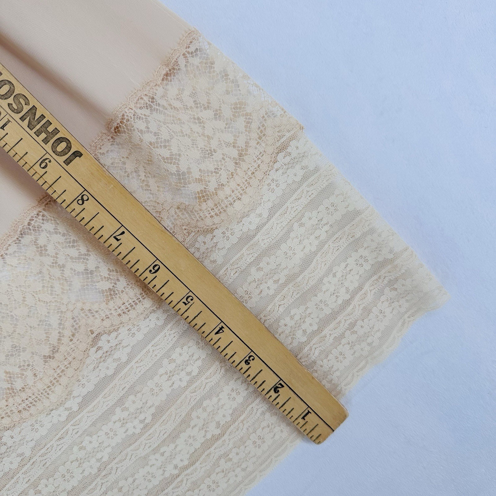 Vintage Vanity Fair Half Slip Lace Slit Trim Women's Size Medium Champagne