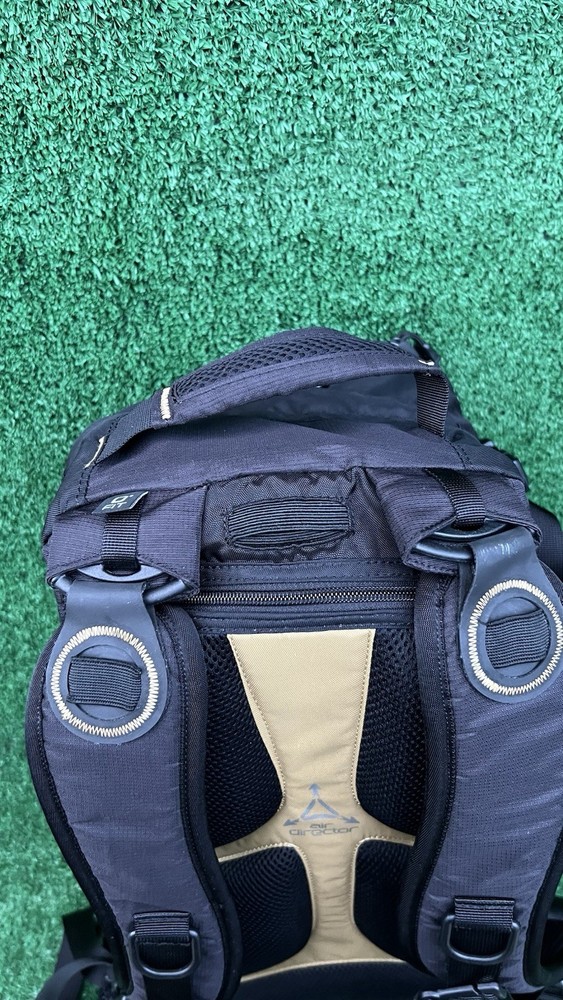 CAMELBAK Alpine Explorer Black Backpack, Fits 100oz Hydration Bladder, READ!