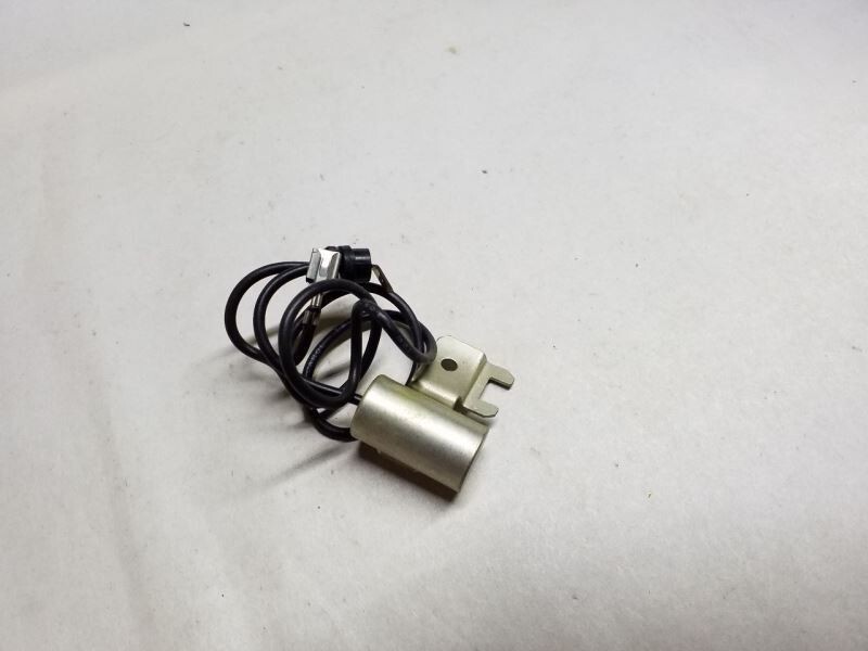 New NOS Borg Warner G589 Ignition Condenser