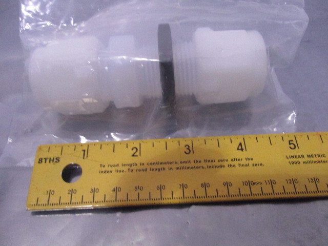 Furon 1102922 Bulkhead Union, 424502