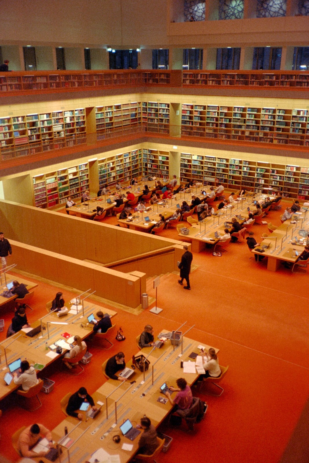 30m Dealer's V3 500T, RESPOOLED Kodak Vision 3 AHU, NO REMJET C41 35mm Film Bulk