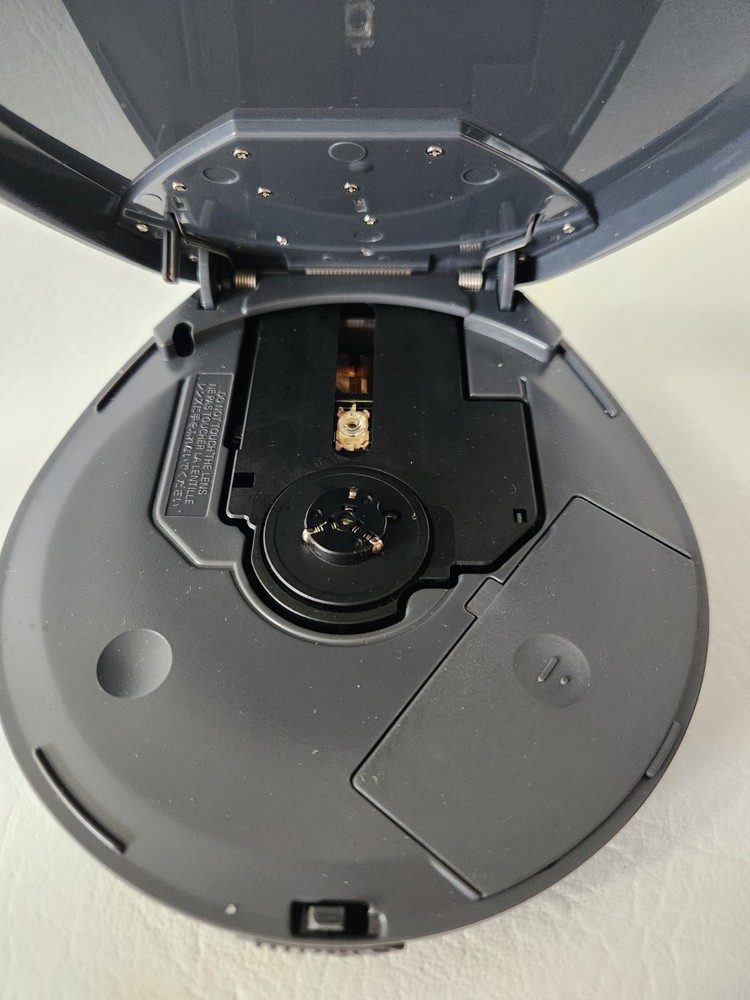 Philips Jogproof Portable CD Player 45 ESP CD Rewritable Compatible Tested Works