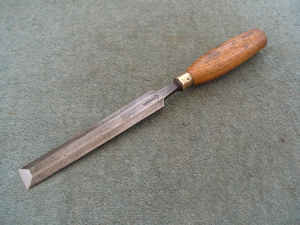 1" wide bevel edged paring Chisel by W Marples, Sheffield.
