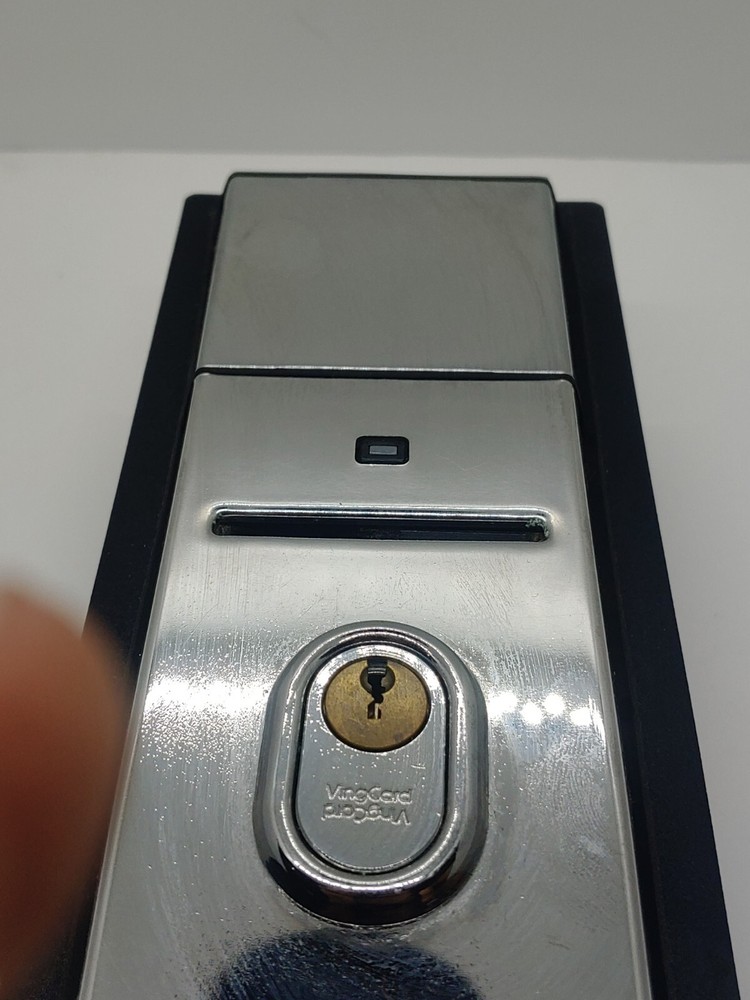 NEW VINGCARD 9v Surface Mounted Remote Controller Magstripe Satin