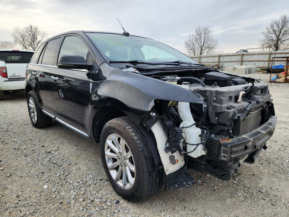 2012-2014 Ford Edge Front Center Dash Mounted 8" Touch Screen