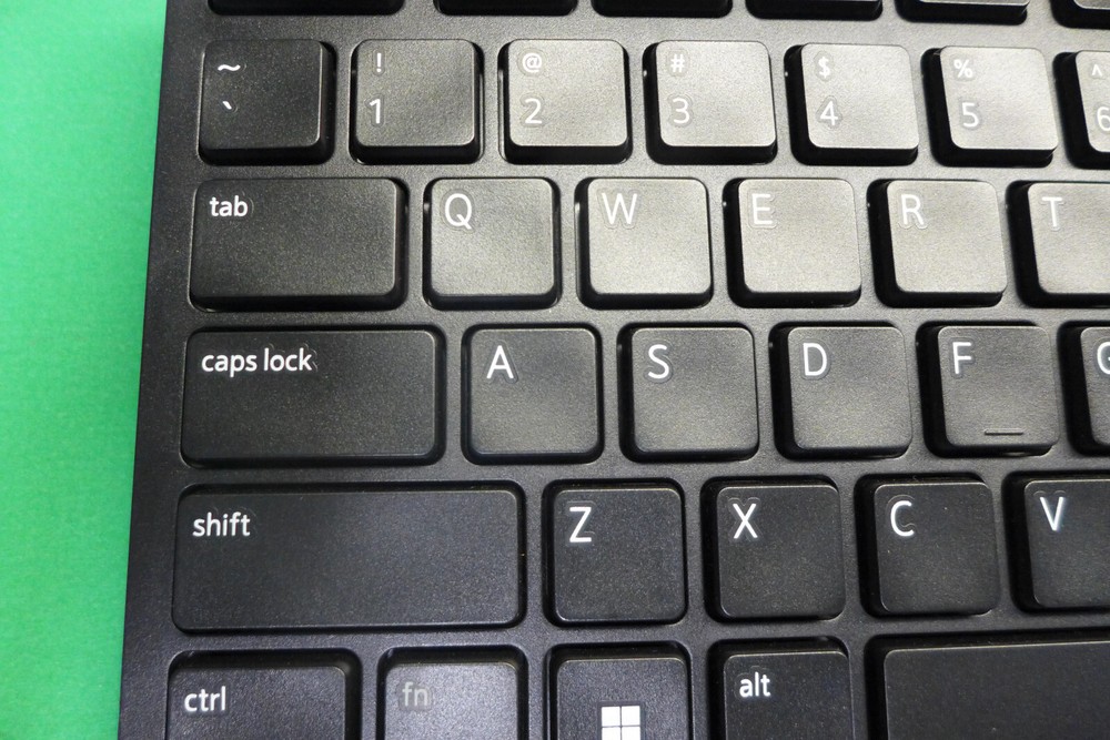 GENUINE Dell Wireless Keyboard & Mouse Bundle 1T1NN