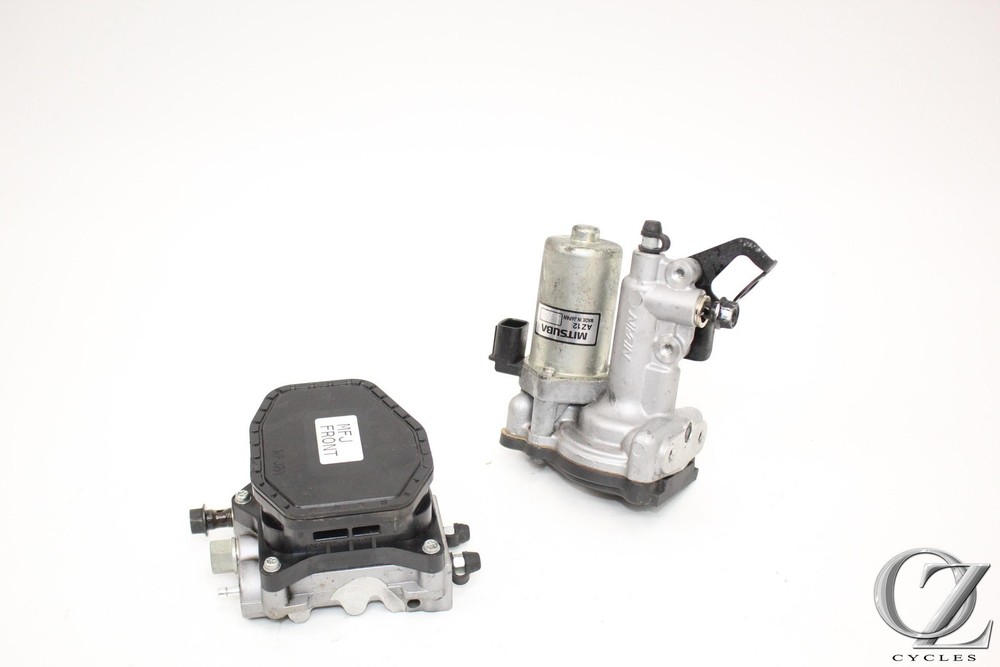 08-11 Honda CBR 1000RR CBR1000RR ABS Front Control Module Pump Master Set