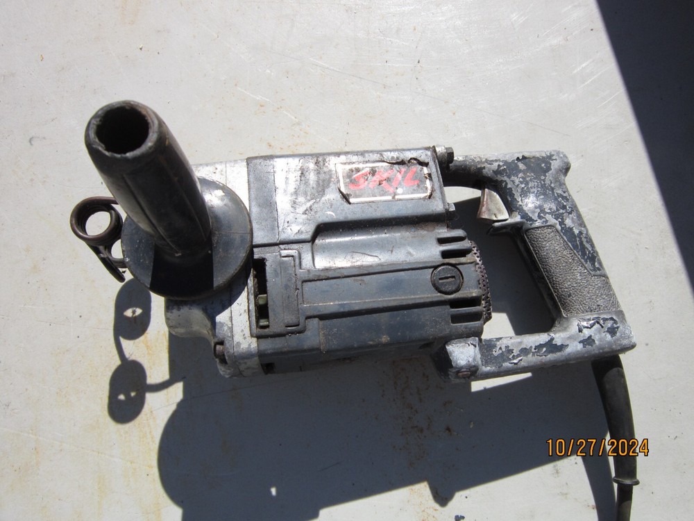 SKIL Heavy Duty Roto Hammer Drill Model 708 working