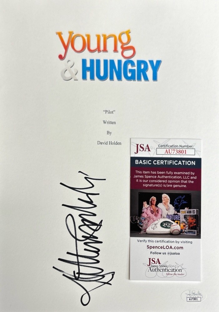 Jonathan Sadowski Signed Young & Hungry 8x10 Pilot Script Cover JSA AU73801
