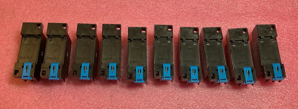 Lot Of 10 DYF08A Relay Socket Base