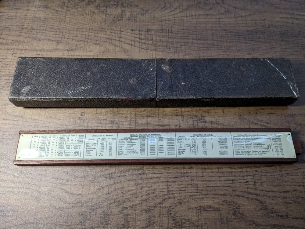 Vintage Unique Engineer Universal Slide rule