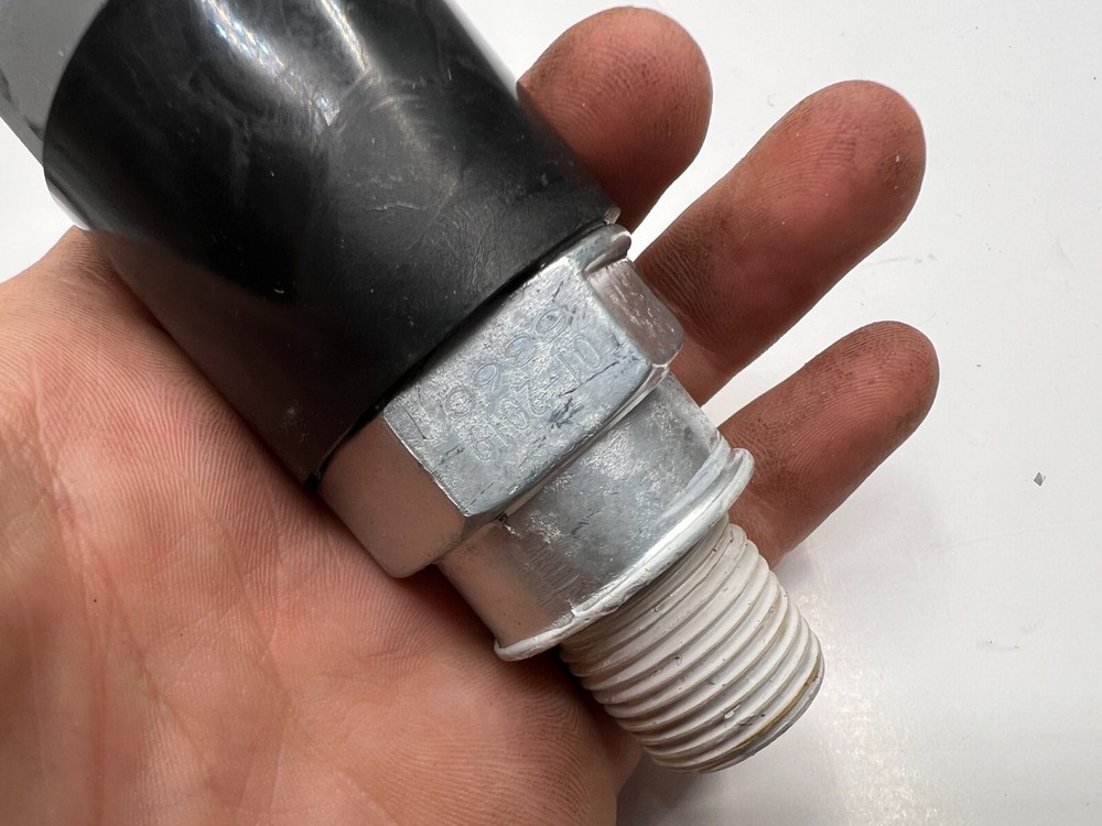 Tectran Quick Release Valve TV801095