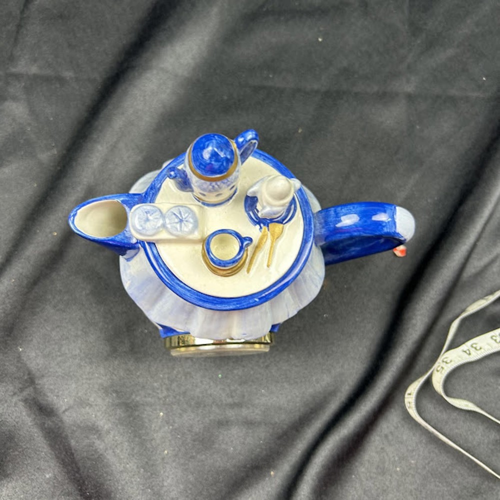 Blue Teapot Shaped Table Clock Novelty Kitchen Decor w/ Instructions