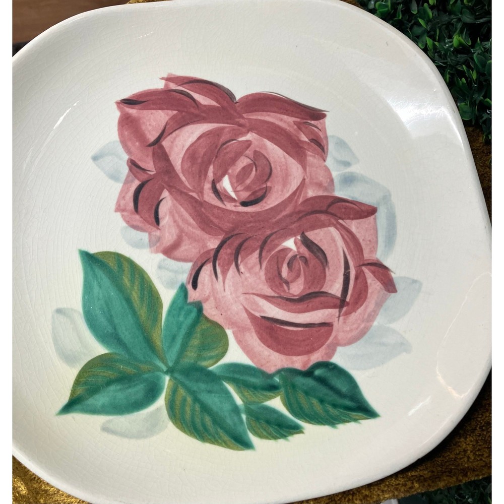 Red Wing Lexington Rose Pattern Square Dinner Plates