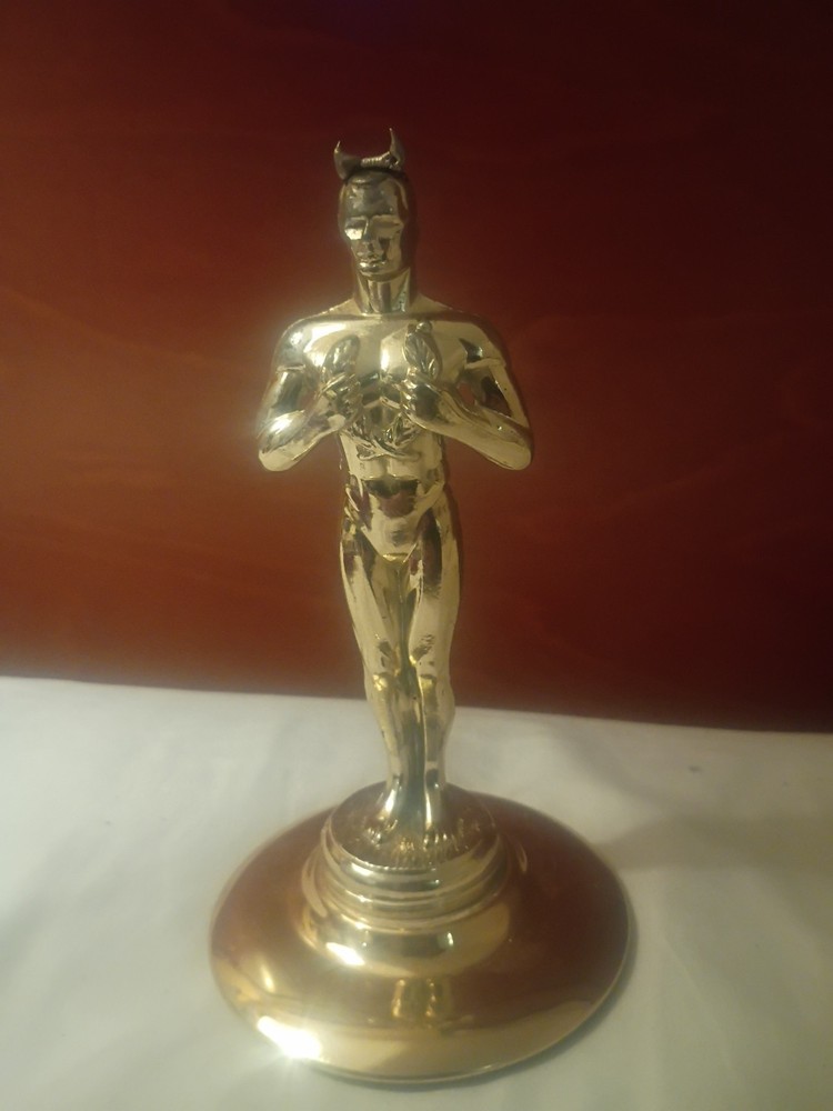 Hollywood Devil Metal Statue