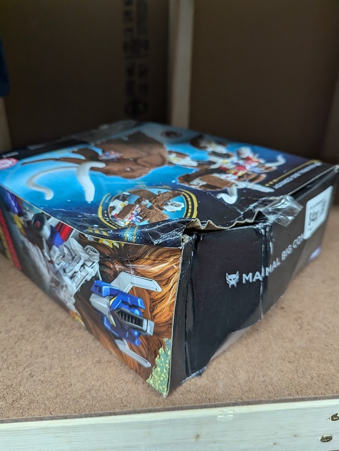 NEW Transformers Age Of The Primes AOTP Leader Class Maximal Big Convoy Nib