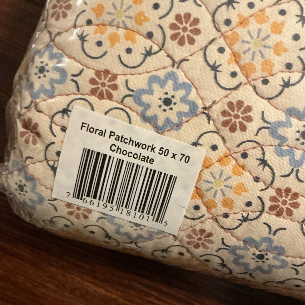 American Vintage Throw And Cuddle Throw.