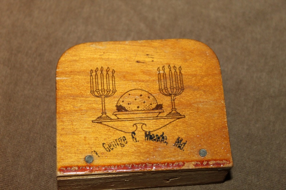 Original WW2 U.S. Army Ft. George G. Meade, Md. Wood Napkin Holder