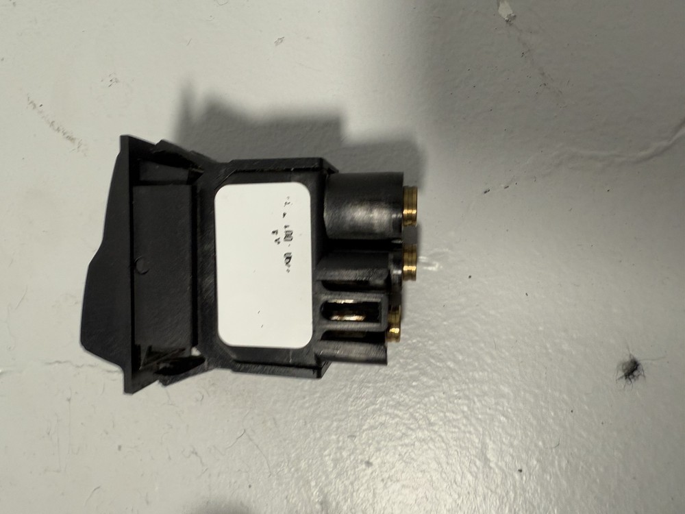 FREIGHTLINER CASCADIA PANEL SWITCHES