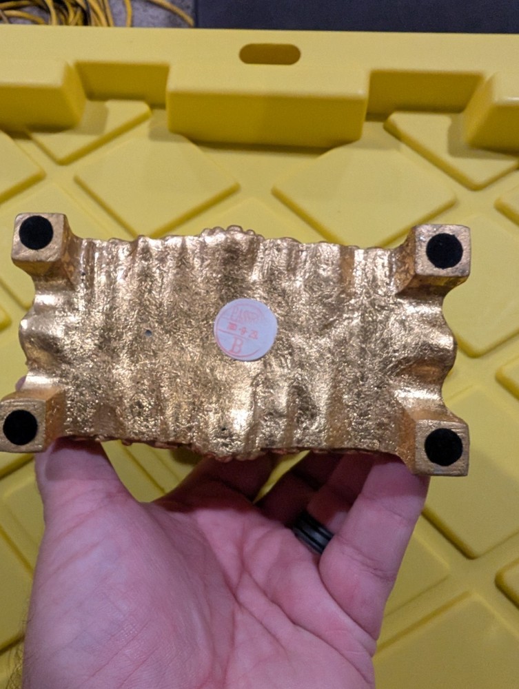 Gold Fleck Quartz Mantle Clock