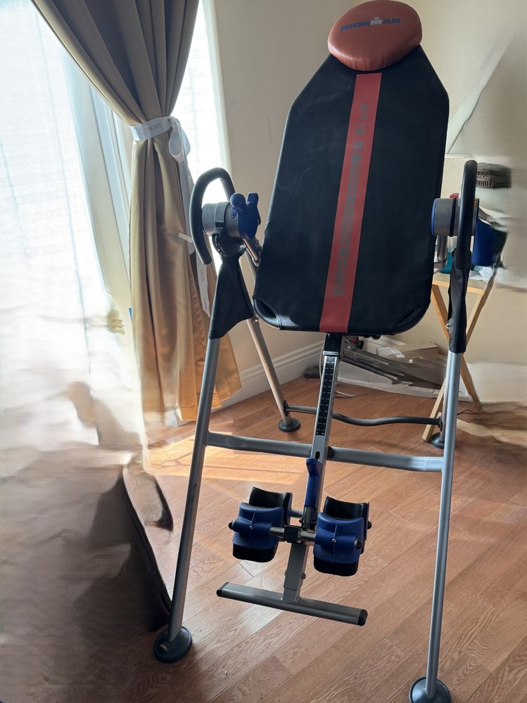 IRONMAN Height-Adjustable Inversion Table