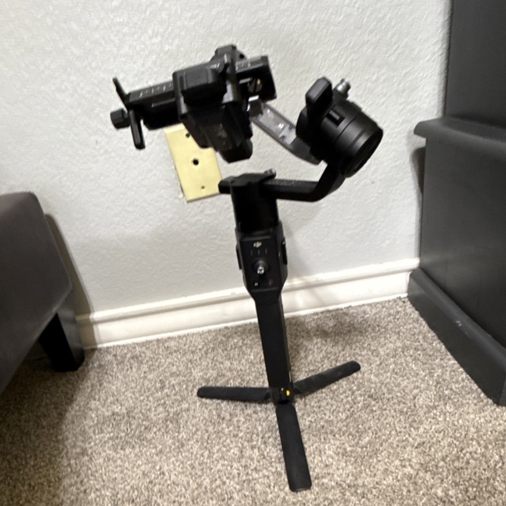 DJI Ronin-S Motorized Gimbal Stabilizer for Camera with Case