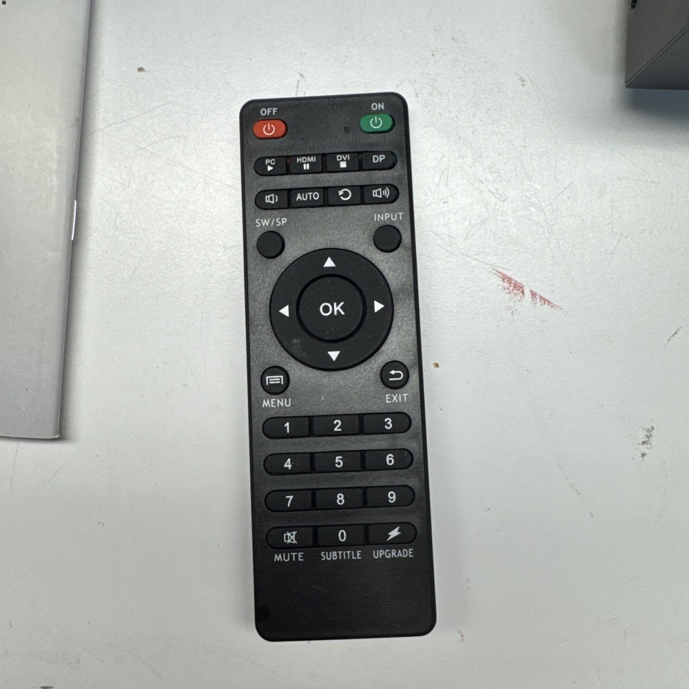 4K Video Wall Controller 2x2 1x4 1x3 max 4K60 HDMI DP Inputs for 4 Inputs.