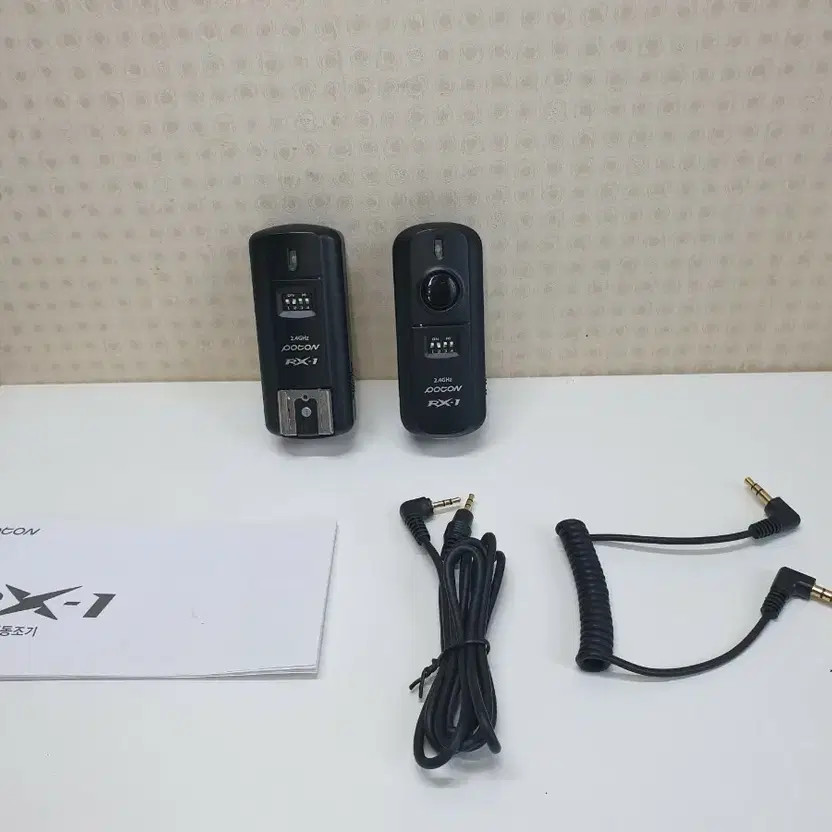 Pomex POTON RX-1 Wireless Trigger Set for DSLR Camera Official