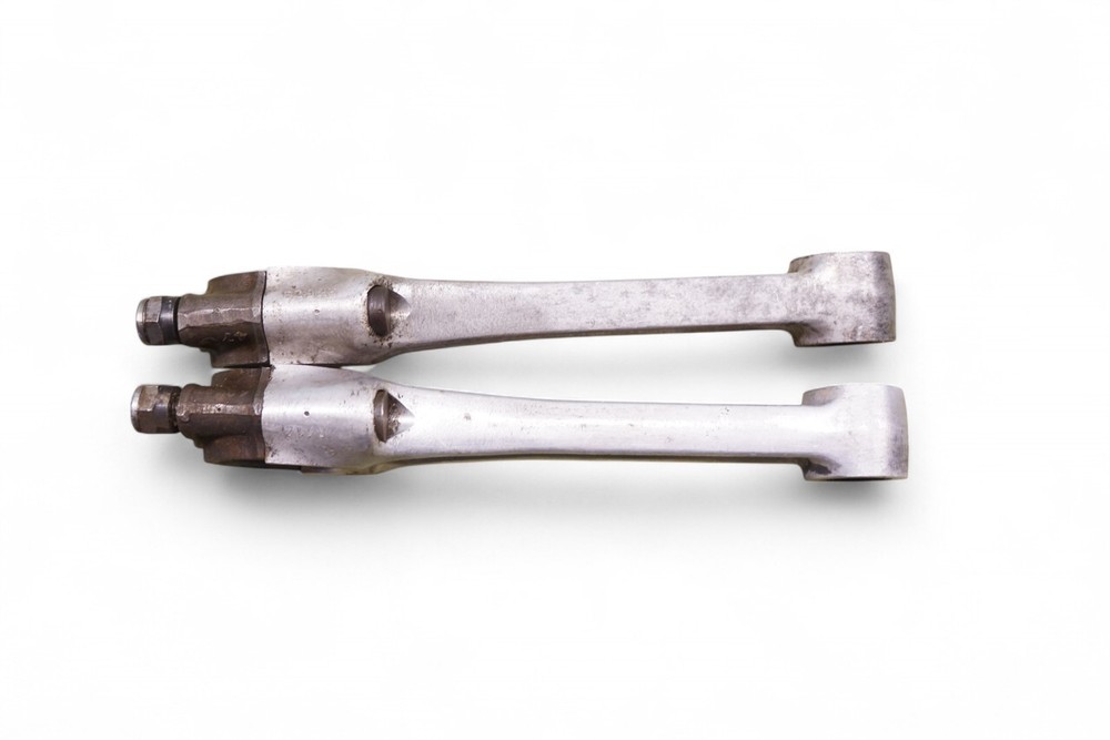 Pre Unit Triumph Conrods Match Pair Good E2923 4 *RVG6