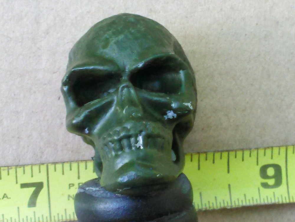 Skull 💀 Head Boot Knife/Dagger - 7 1/2" overall - 3" Blade