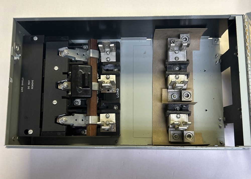 GENERAL ELECTRIC,THFP324,PANELBOARD UNIT 200A 240V