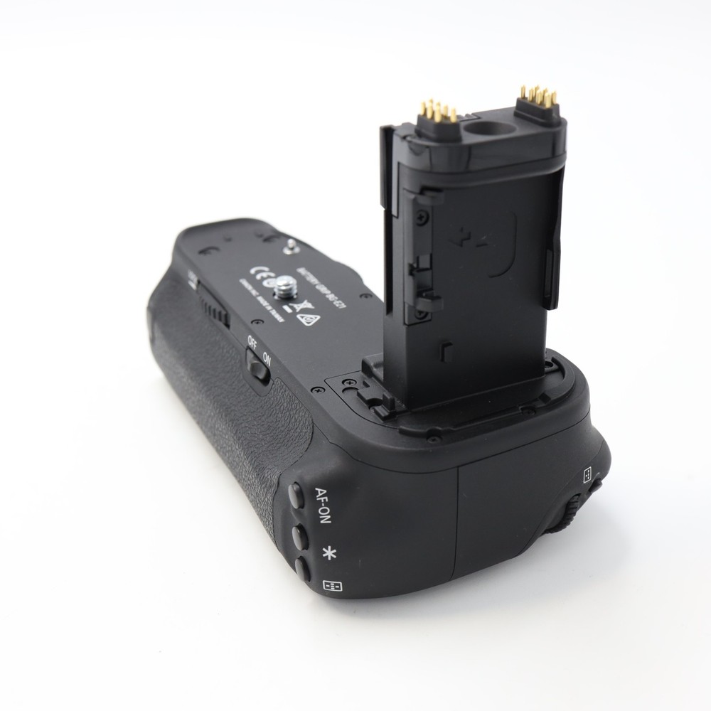 Canon BG-E21 Battery Grip for EOS 6D Mark II *USED*