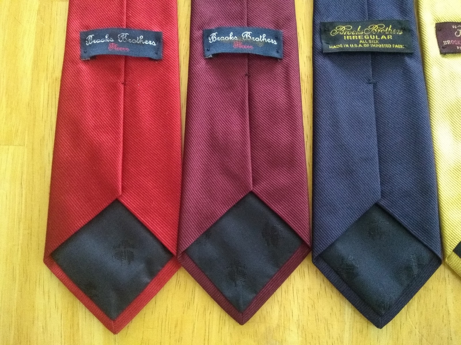 NWOT Brooks Brothers Boys Solid Silk Trad Ivy Tie