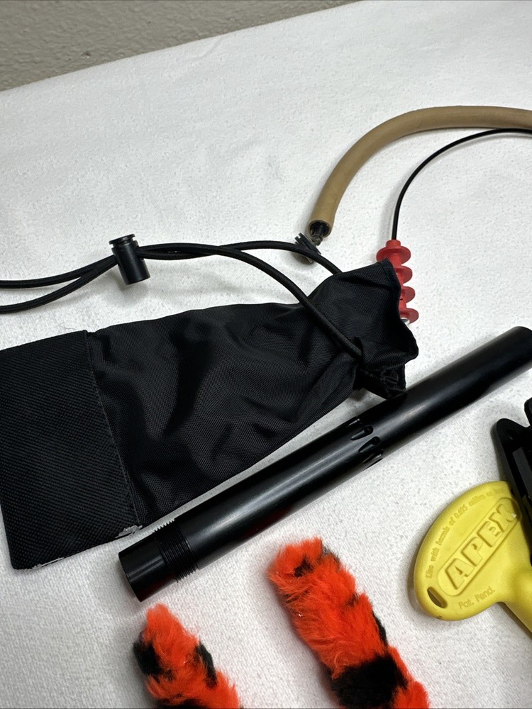 paintball cleaning tools, grip and barrel -READ