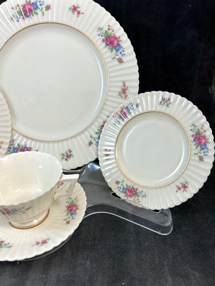 Lenox Pavlova 5 Piece Place Setting