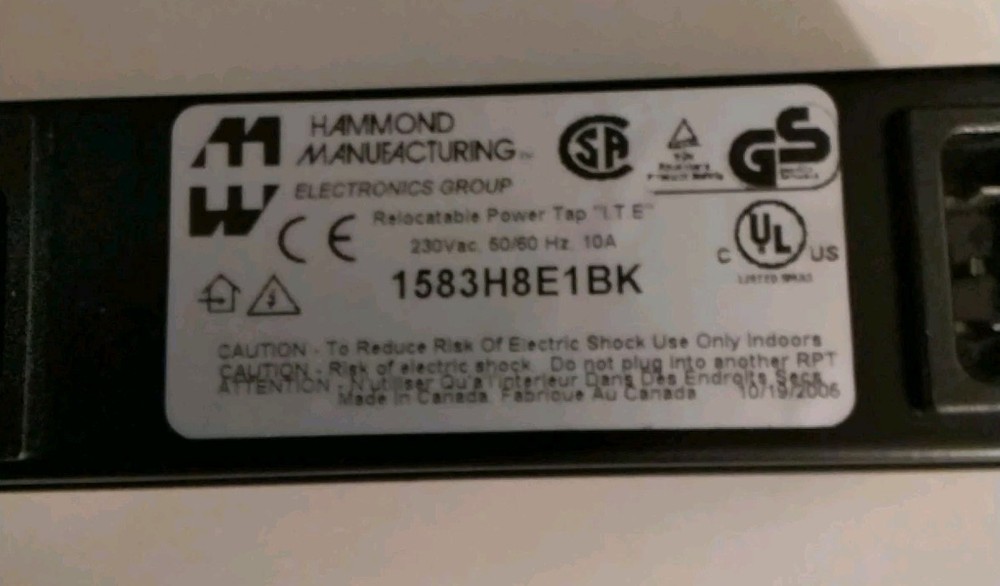 19 In Rack Mount Basic PDU, 10A, Single Phase 120-240V, Front & Rear Facing C13s