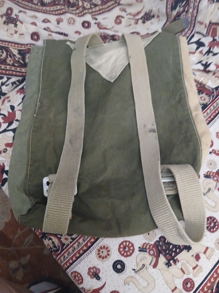 Vintage U.S. Military Like Backpack. Preowned.
