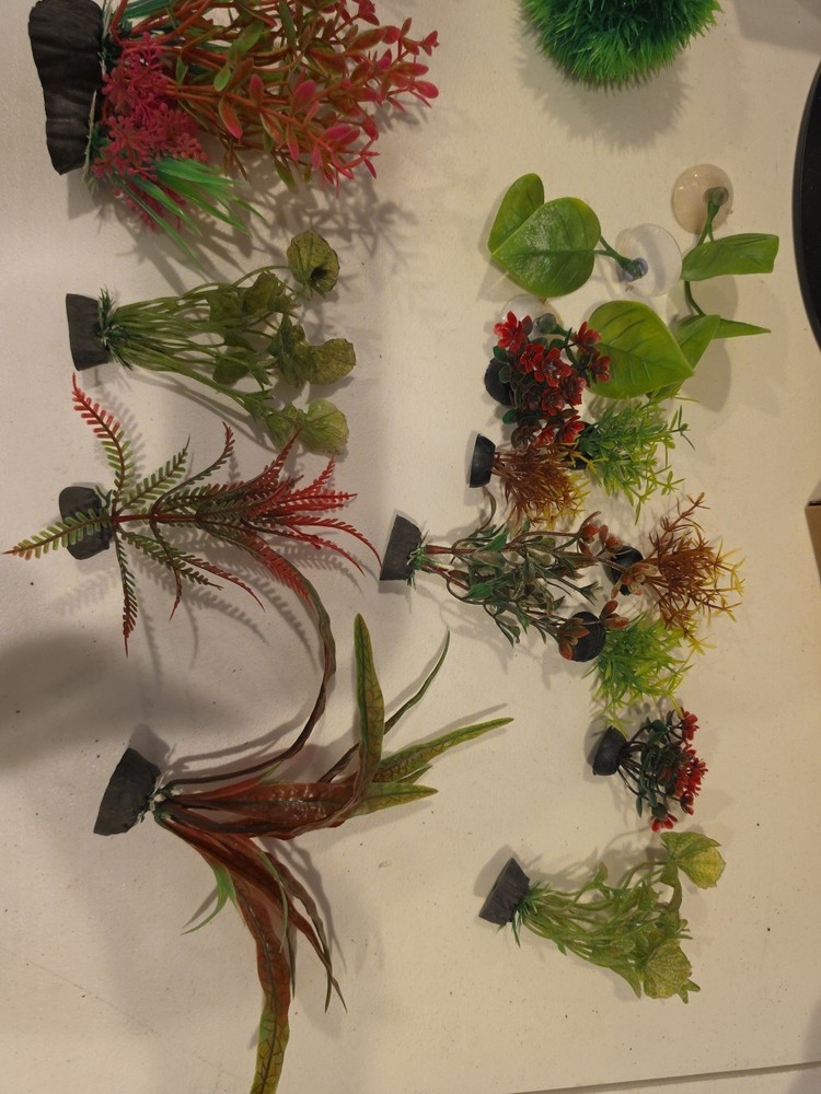 Small Fake Aquarium Plant Bundle