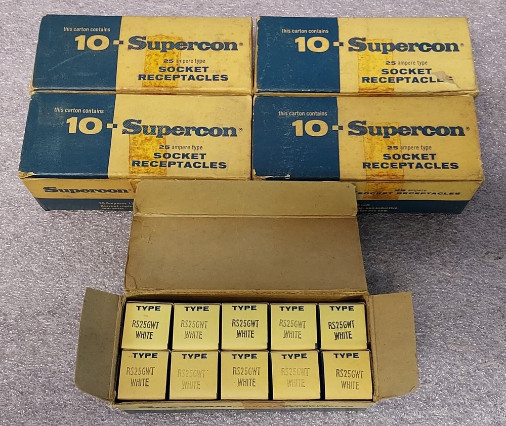 '1 PIECE' - PN# RS25GWT - SUPERIOR / SUPERCON - SOCKET RECEPTACLE WHITE 25AMP