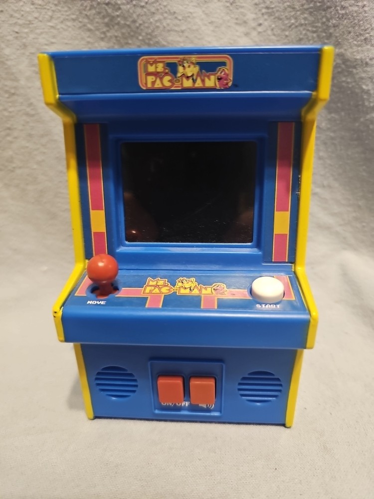 Arcade Classics Ms.Pac-Man Hand Held #09615 Retro Mini Arcade Game 2018