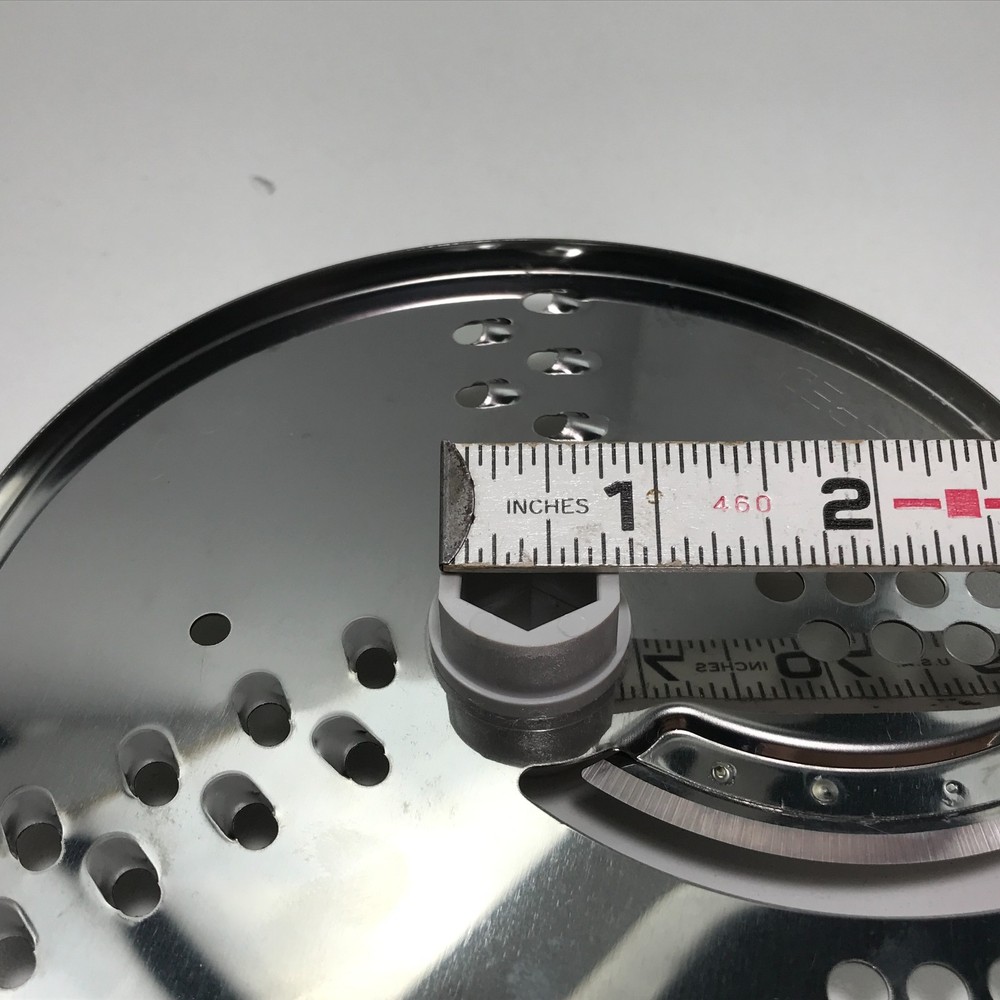 Black & Decker Power Pro Food Processor Model FP1000 Part Slicing/Shredding Disc