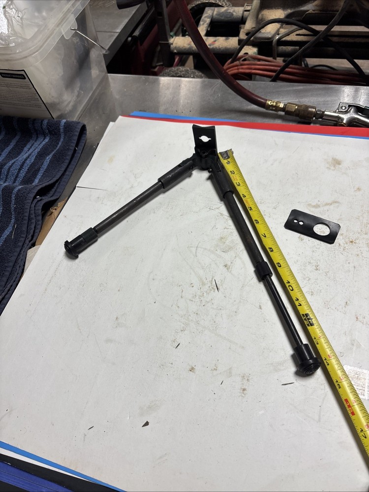 B-Square Bipod System No Mounting Bracket Lower Only Works Good