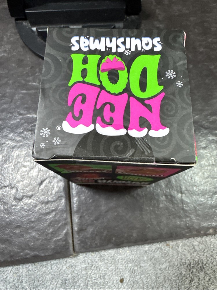 NeeDoh Squishmas Ginger Glowman Gingerbread Man Squeeze Toy Crunches GITD