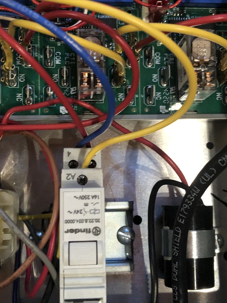 OVERHEAD DOOR Operator Division Door Control Systems A1210CHNF.