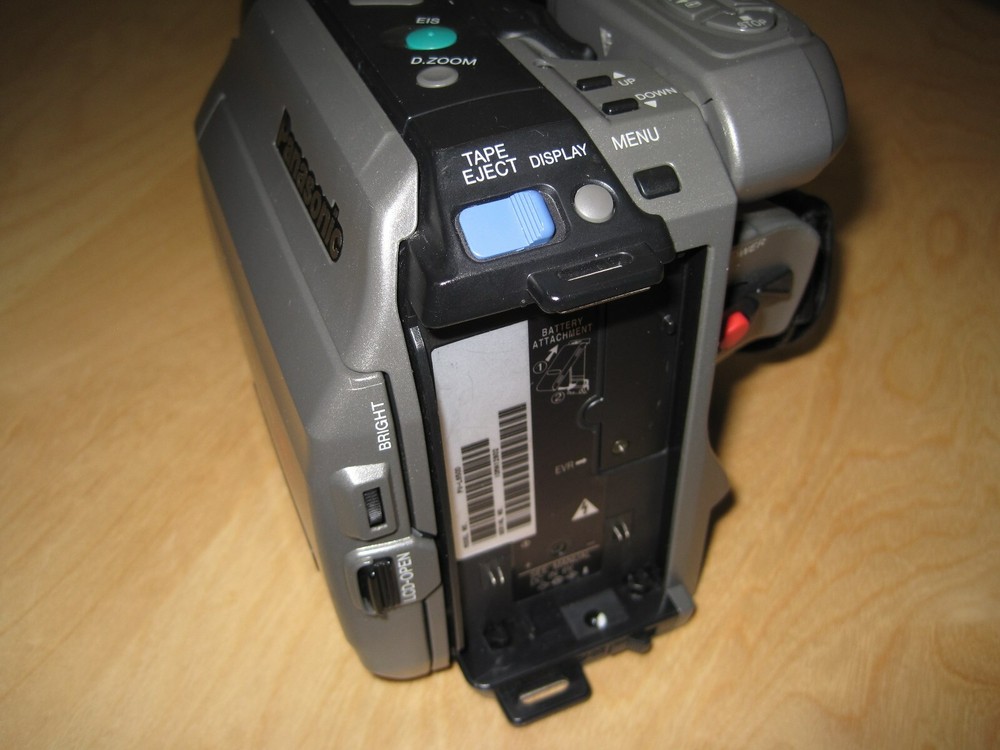 Panasonic Palmcorder PV-L650D VHS C Camcorder