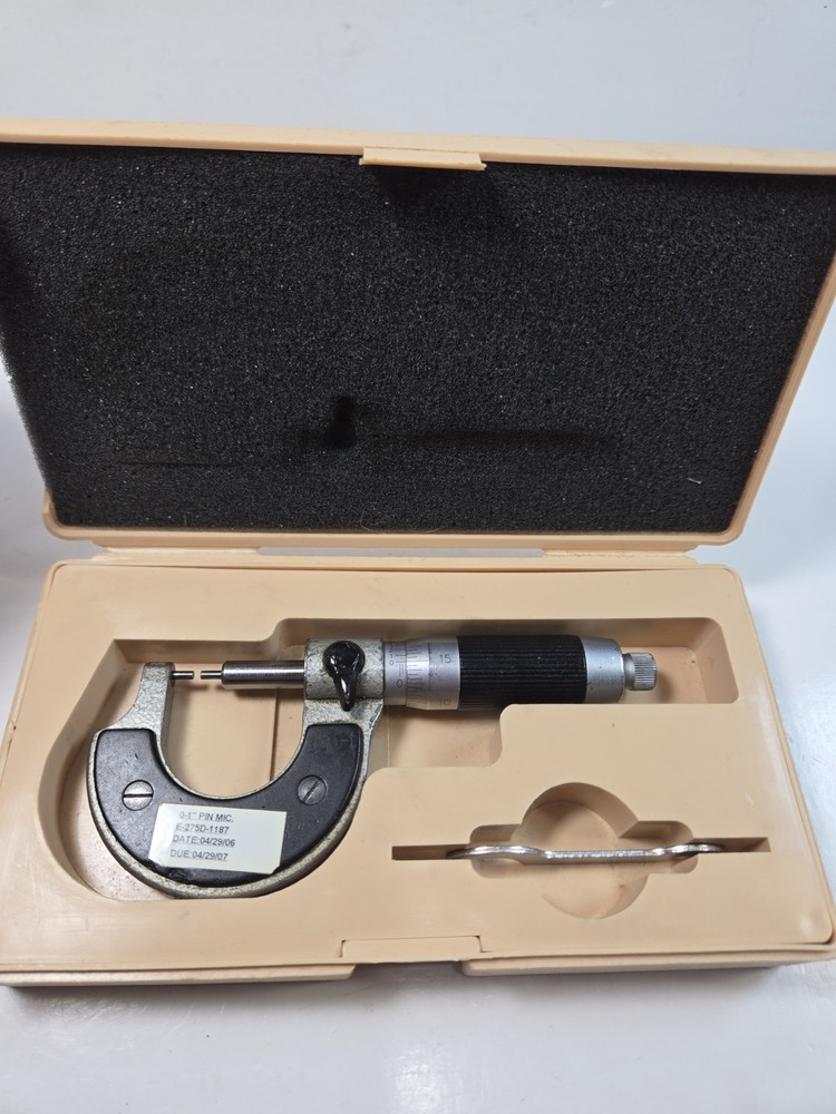 Outside Pin Micrometer 0-1" Range w/ Mitutoyo Case