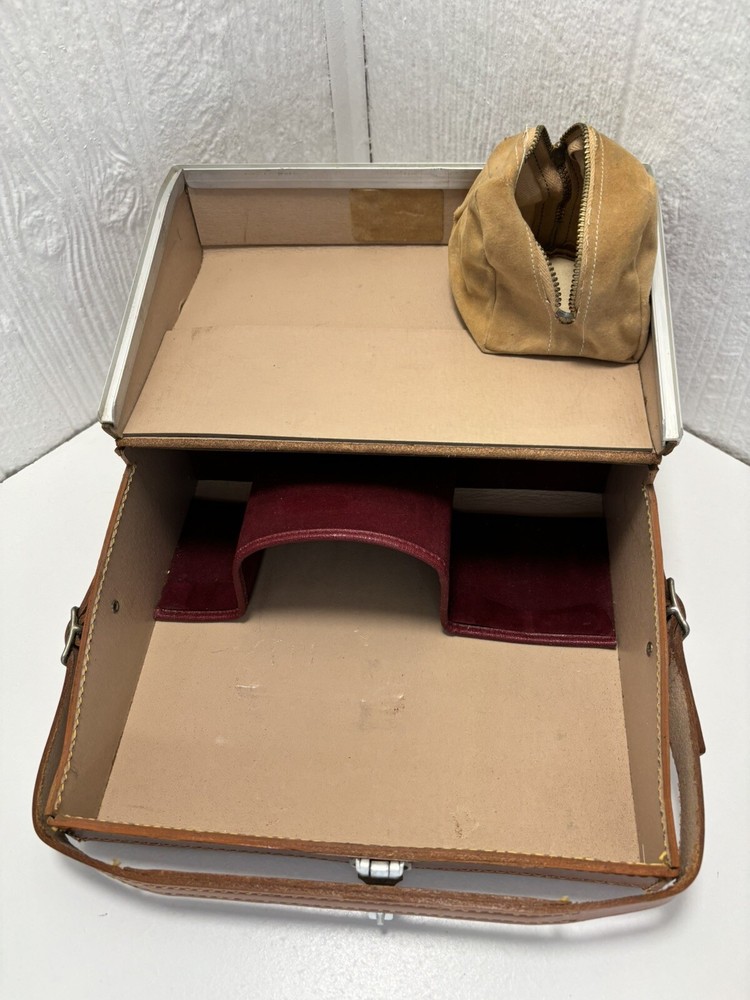 Polaroid Highlander Land Camera Model 80A with Leather Carrying Case Untested